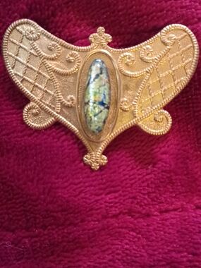 Vintage Hairclip . Gold-Tone Filigree Hair Clip with Multicolor Stone